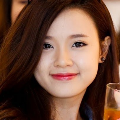 Linh Tieu Photo 17