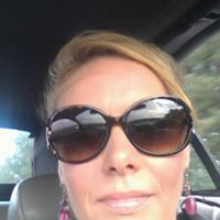 Jennifer Hatch Photo 34