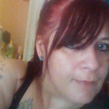 Tonya Evans Photo 17