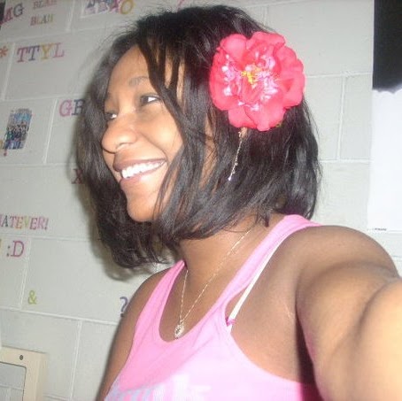 Brittney Johnson Photo 38