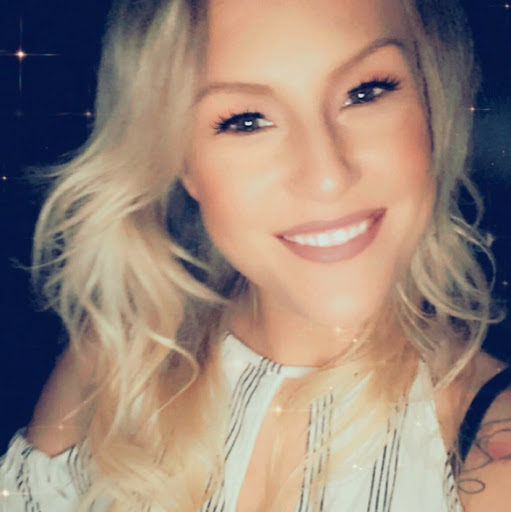 Samantha Sargent Photo 27