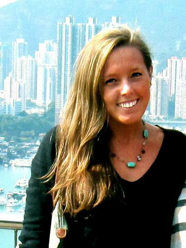 Laura Carlson Photo 23