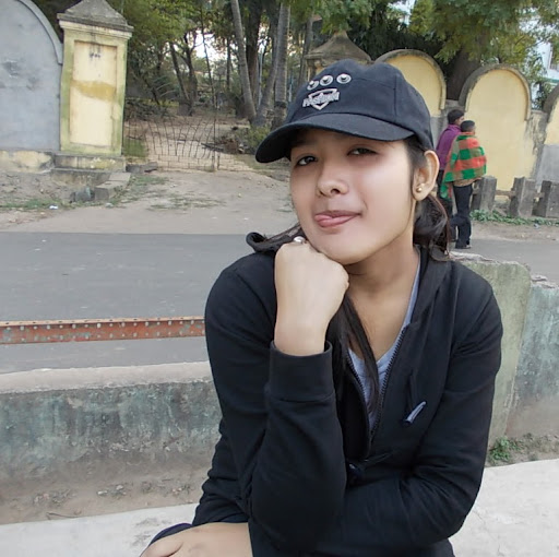 Mohua Das Photo 12