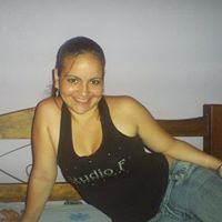 Dayana Velasco Photo 9