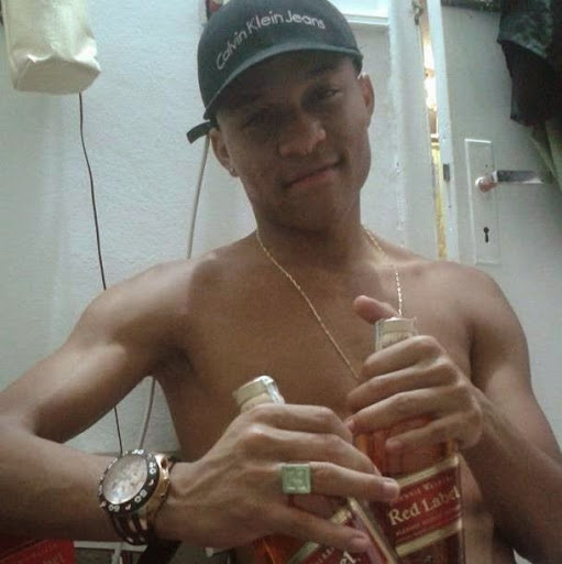 Gilbert Santos Photo 26