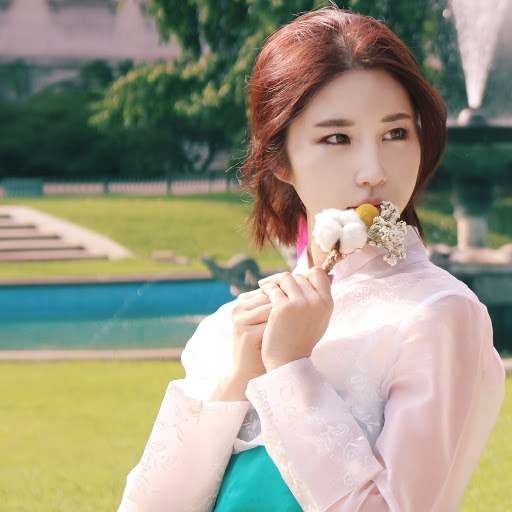 Soyoung Yoon Photo 16