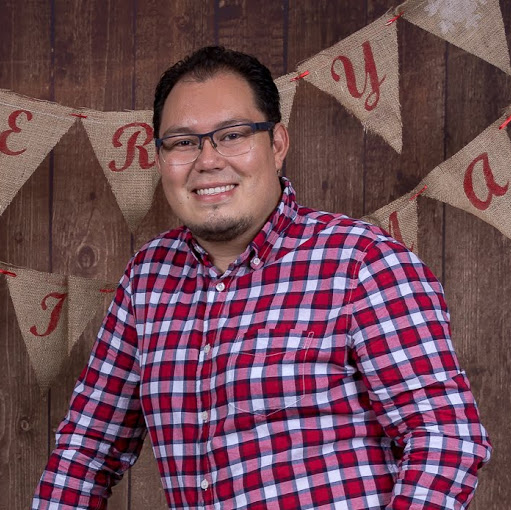 Billy Estrada Photo 18