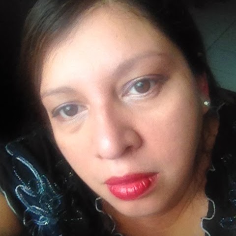 Sheyla Urbina Photo 9