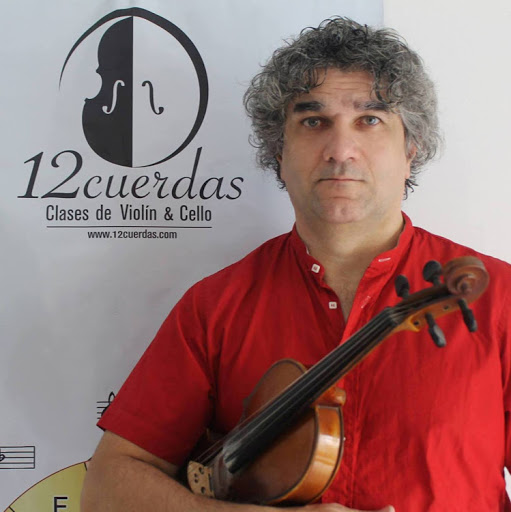 Hector Garrido Photo 7