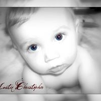 Kellie Holley Photo 4