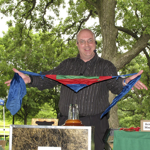 Bruce Young Photo 30