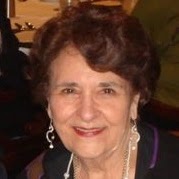 Lois Bell Photo 20