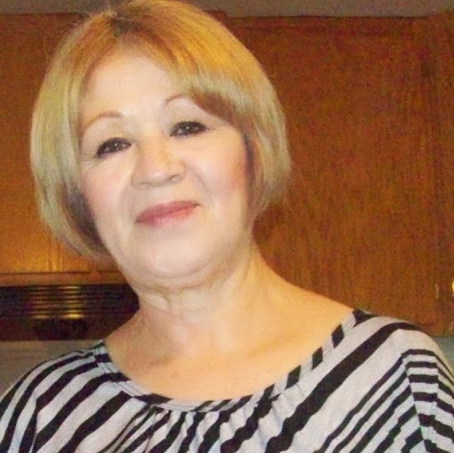 Yolanda Alfaro Photo 4