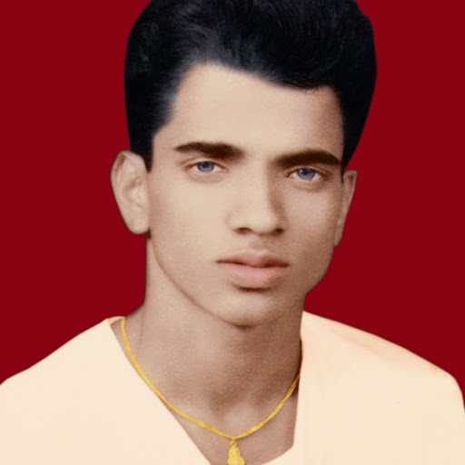 Santosh Dabholkar Photo 17