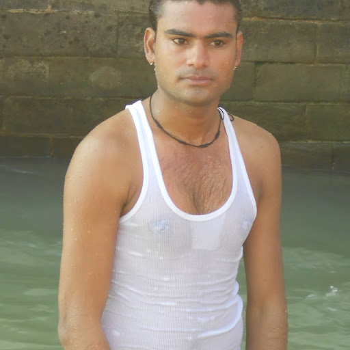 Nakul Varshney Photo 6