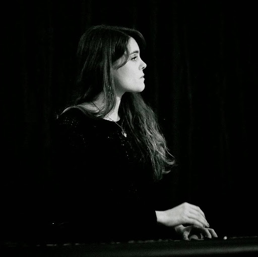 Jane Rose Photo 41