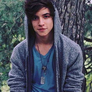 Jerome Dustin Photo 18