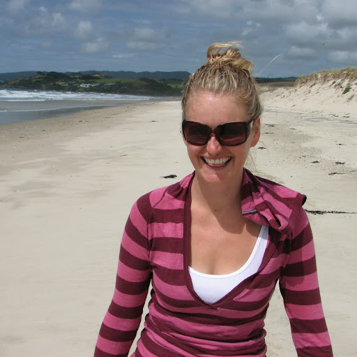 Katherine Ellis Photo 27