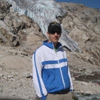 Daniel Lesser Photo 24