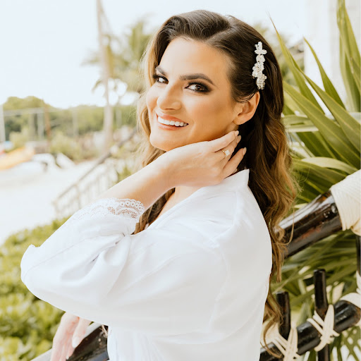 Sara Gutierrez Photo 7