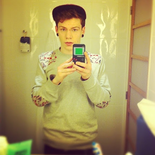 Elliot Wolfe Photo 15