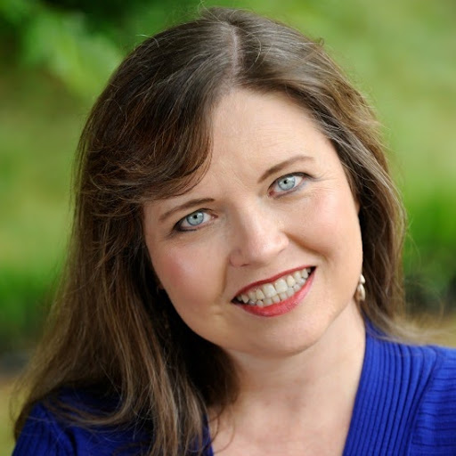 Elizabeth Lee Photo 18