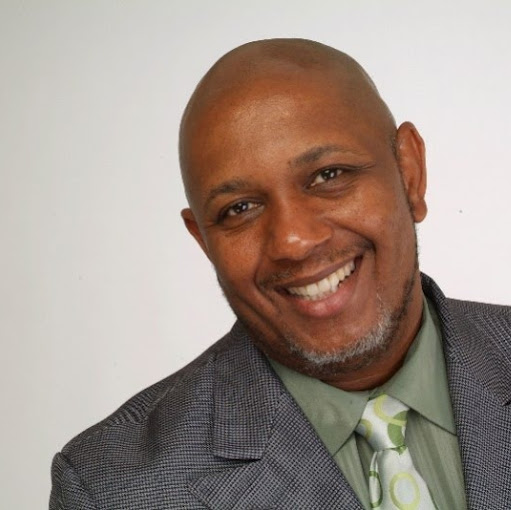 James Chandler Photo 46