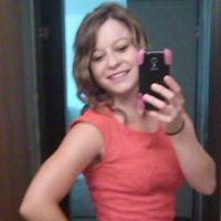 Stephanie Melton Photo 28