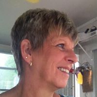 Lois Stern Photo 24