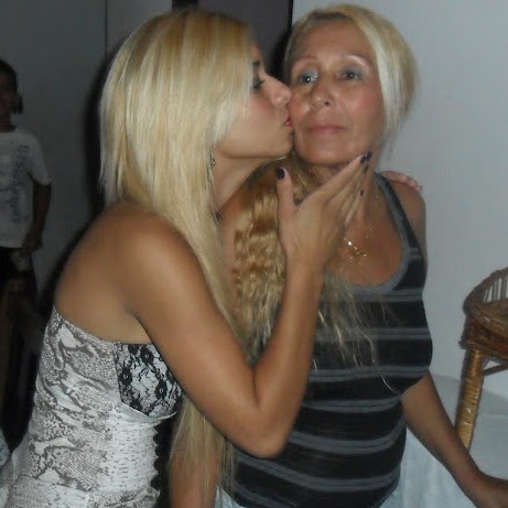Lourdes Lora Photo 18