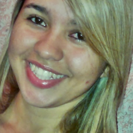 Lorraine Fontes Photo 9