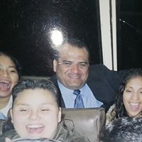 Raul Licea Photo 4