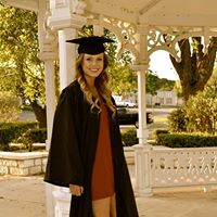 Julia Byers Photo 35