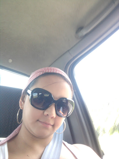 Jimena Velez Photo 8