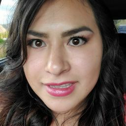 Elizabeth Aguirre Photo 19