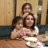 Seema Juneja Photo 6