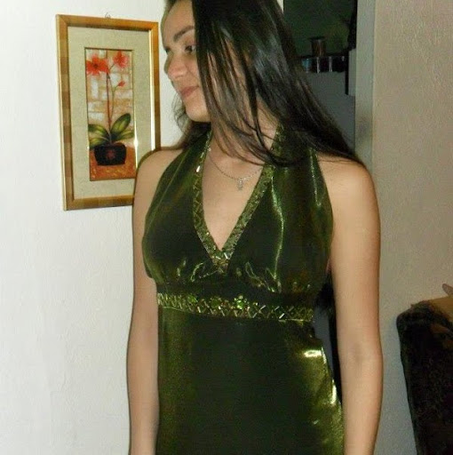 Janet Fuentes Photo 22