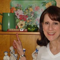 Lori Ferrell Photo 20