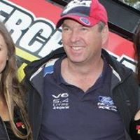 Peter Johns Photo 27