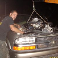 Tyler Holtz Photo 3