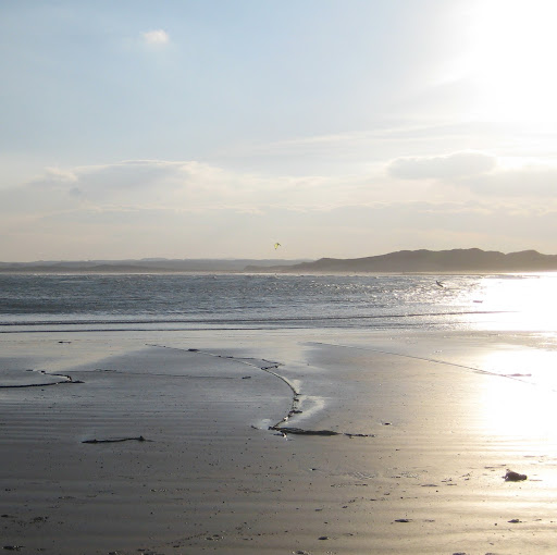 Louise Howe Photo 22