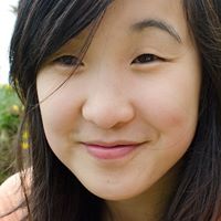 Sarah Hum Photo 16