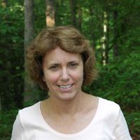 Elizabeth Mcmillan Photo 16