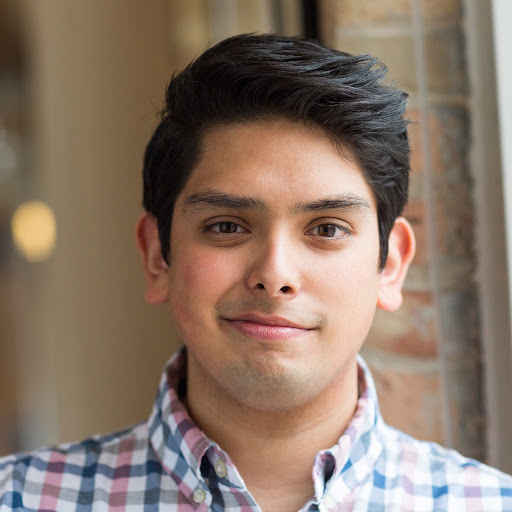 Cesar Gomez Photo 18