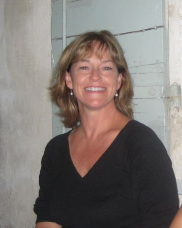 Teresa Bell Photo 17
