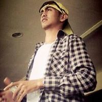 Oliver Lou Photo 21