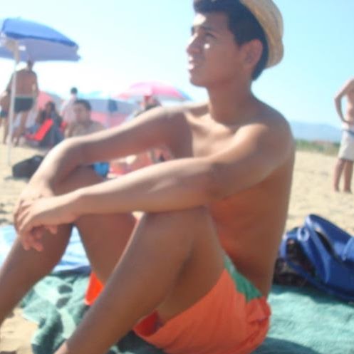 Frank Haro Photo 15