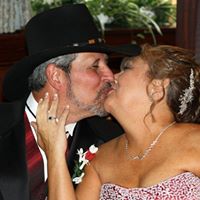 Renee Stokes Photo 37