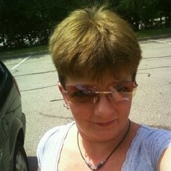 Lori Leblanc Photo 30