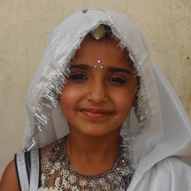 Simrat Kaur Photo 26